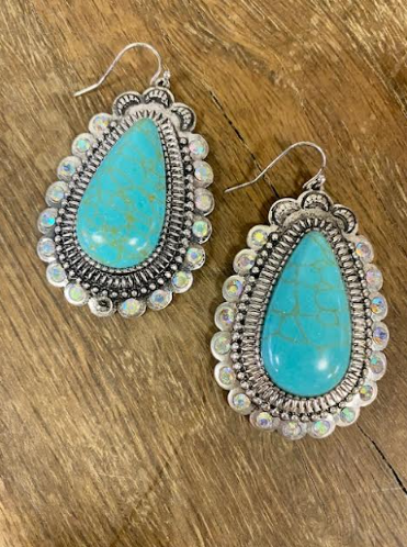 Rhinestone And Turquoise Color Earring