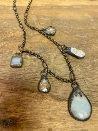 Beautiful Semiprecious Stone And Crystal Necklace