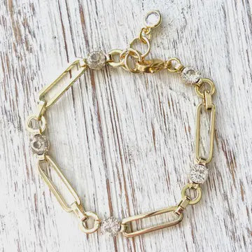 paperclip chain bracelet with jewel